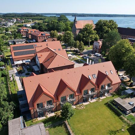 Seehotel Zarrentin Zarrentin am Schaalsee Esterno foto